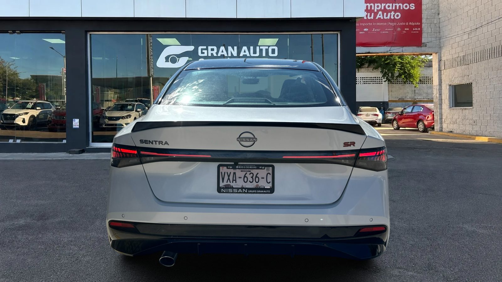 Nissan Sentra SR Platinum CVT 2026