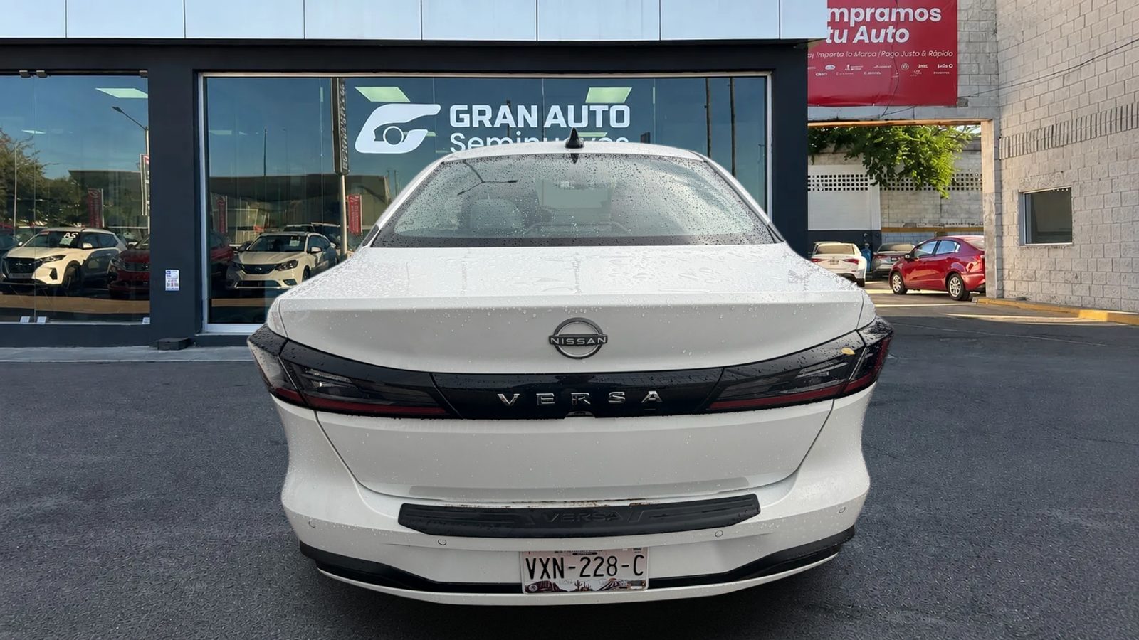 Nissan Versa Exclusive CVT 2026
