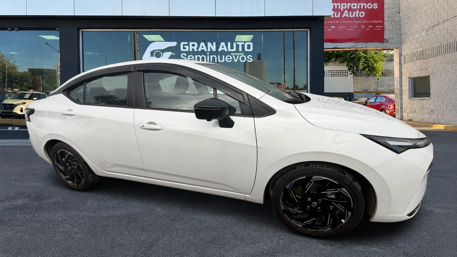 Nissan Versa Exclusive CVT 2026