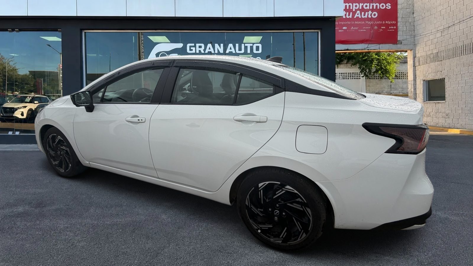 Nissan Versa Exclusive CVT 2026