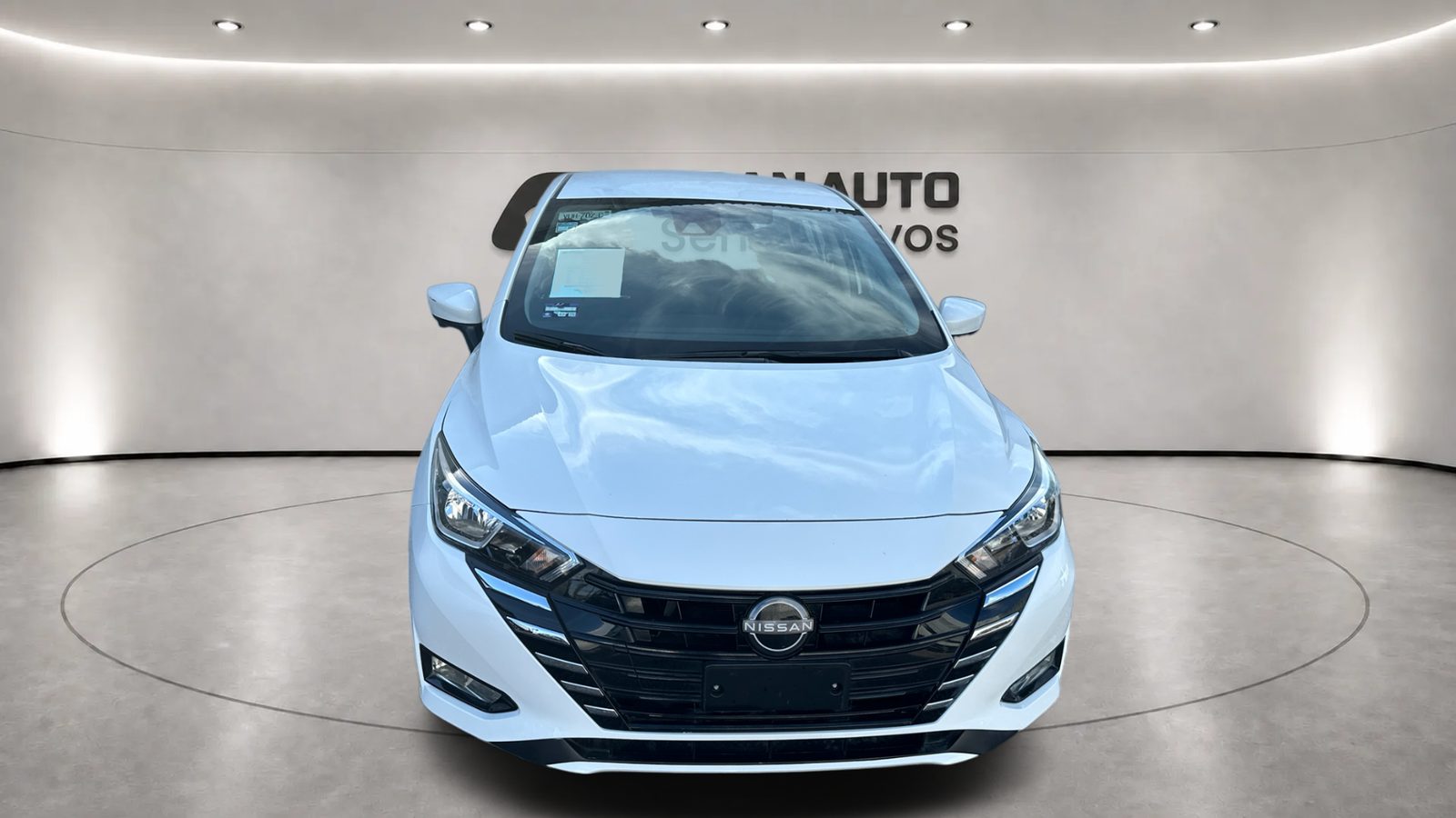 Nissan Versa 1.6 Advance AT 2025