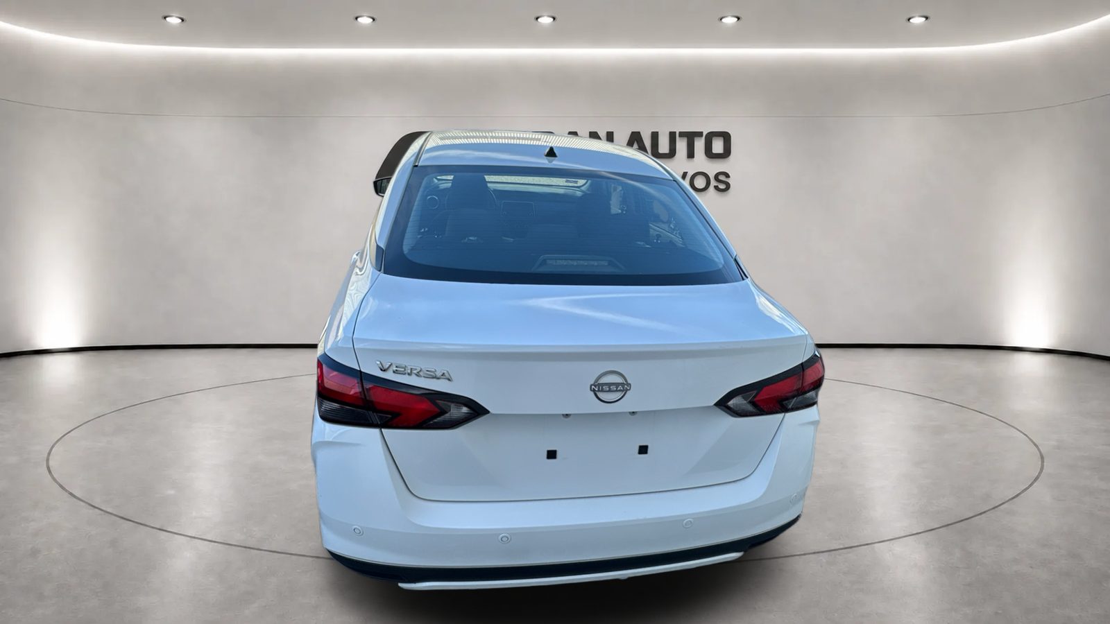 Nissan Versa 1.6 Advance AT 2025