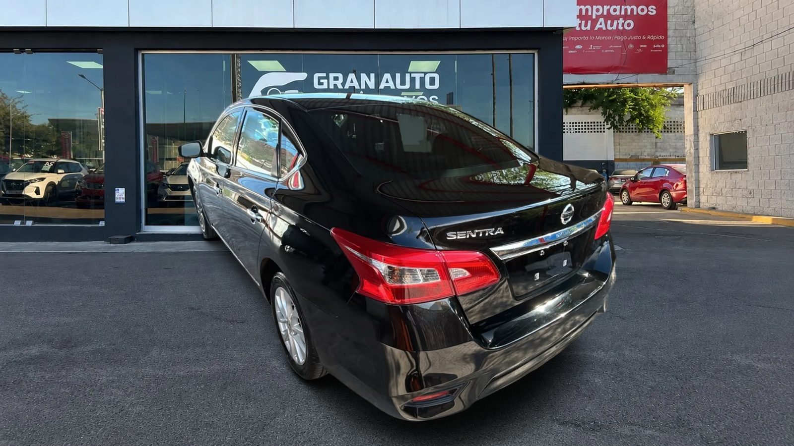 Nissan Sentra 1.8 Sense MT 2018