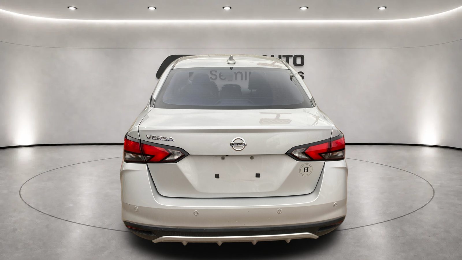 Nissan Versa 1.6 Platinum Piel CVT 2021