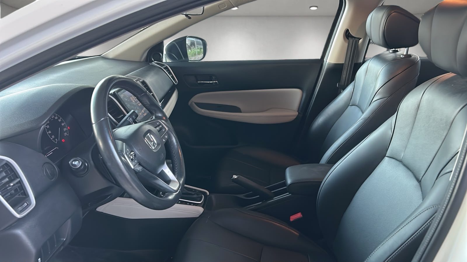 Honda City 1.5 Touring CVT 2023