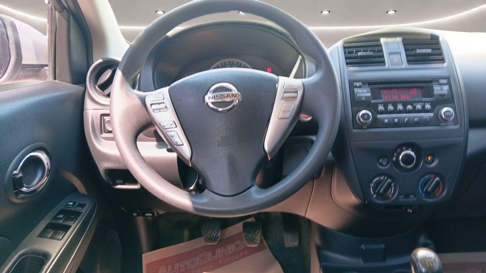 Nissan Versa 1.6 Sense AT 2018