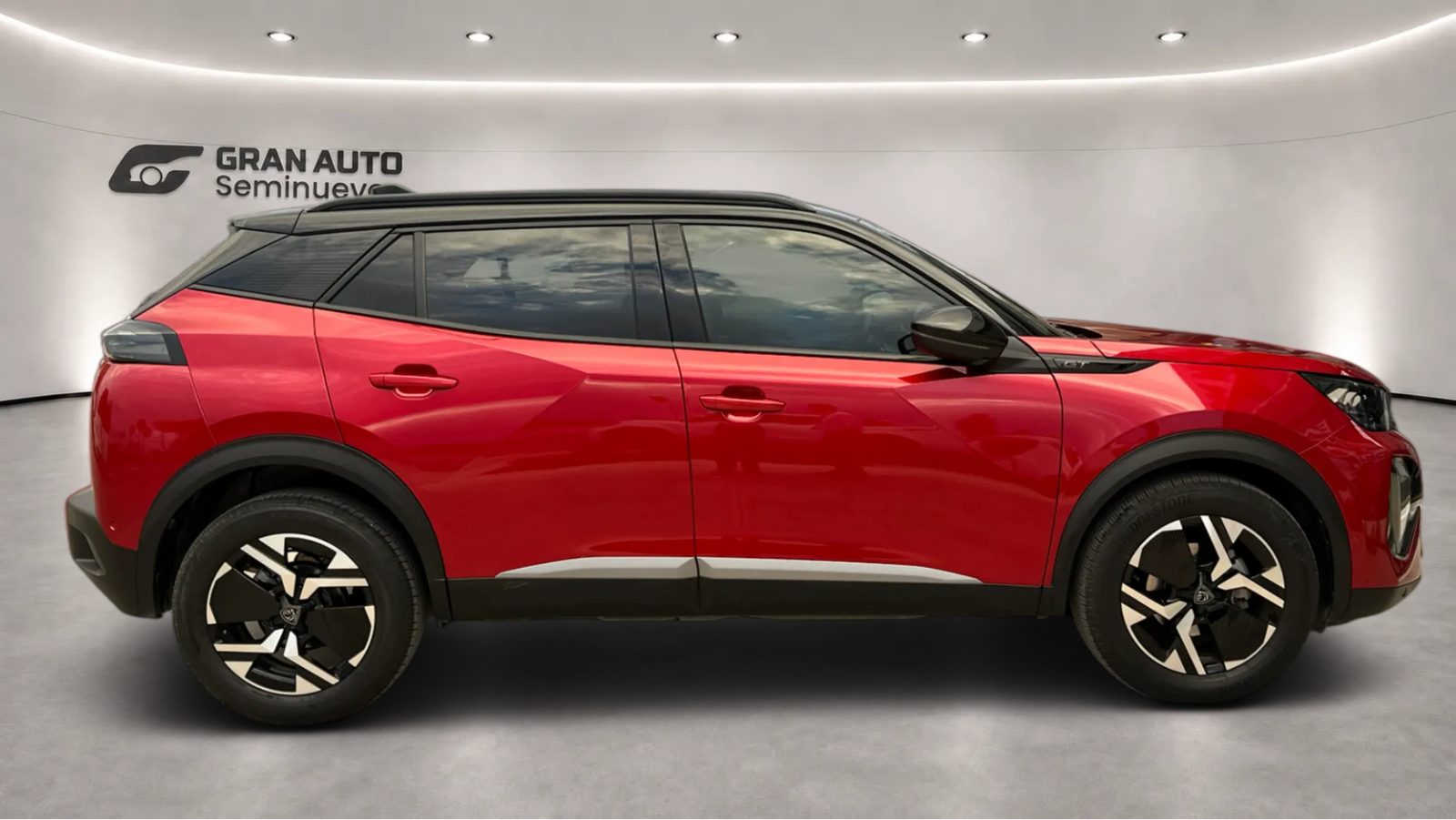 Peugeot 2008 GT 2025