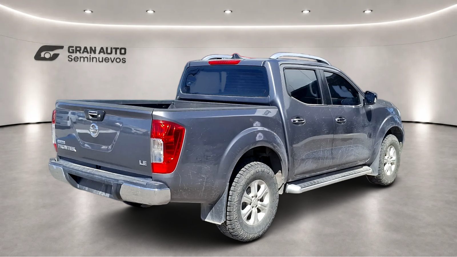Nissan NP300 Frontier LE 2018