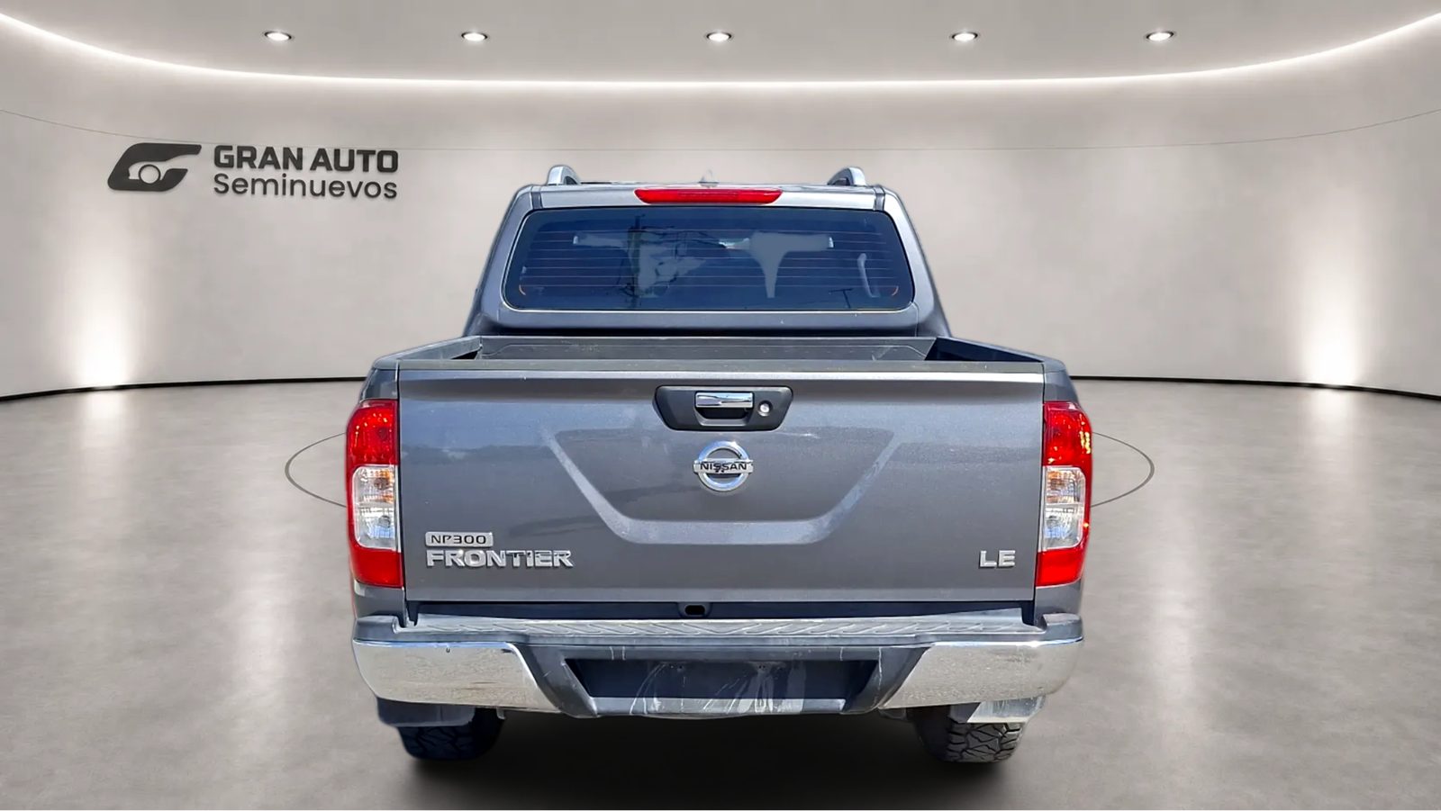 Nissan NP300 Frontier LE 2018
