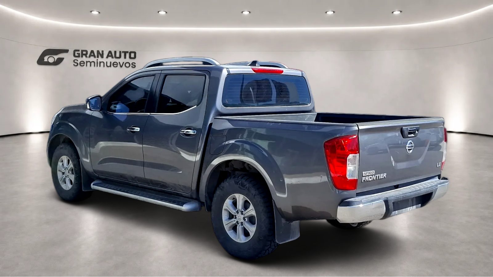 Nissan NP300 Frontier LE 2018