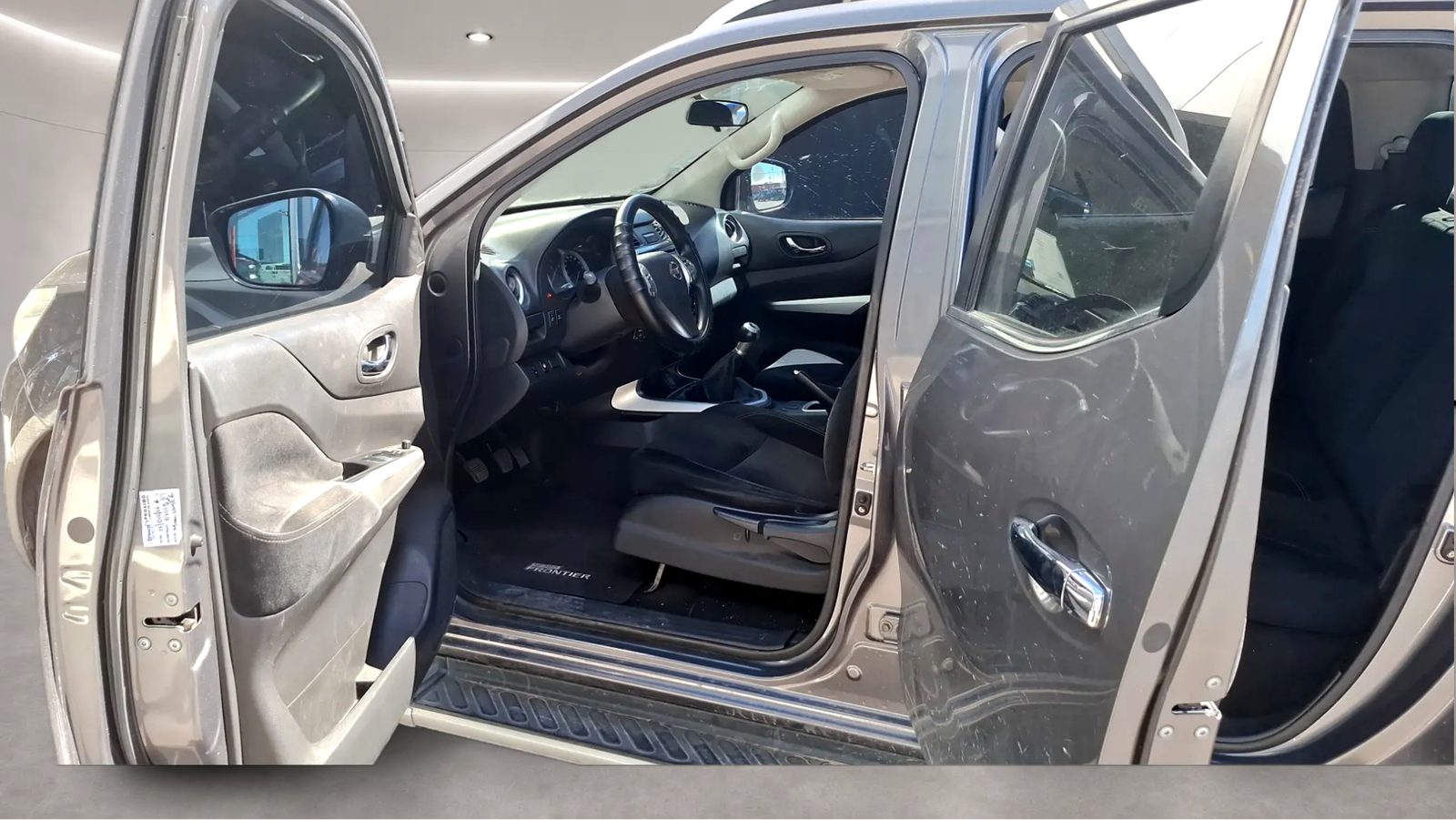 Nissan NP300 Frontier LE 2018