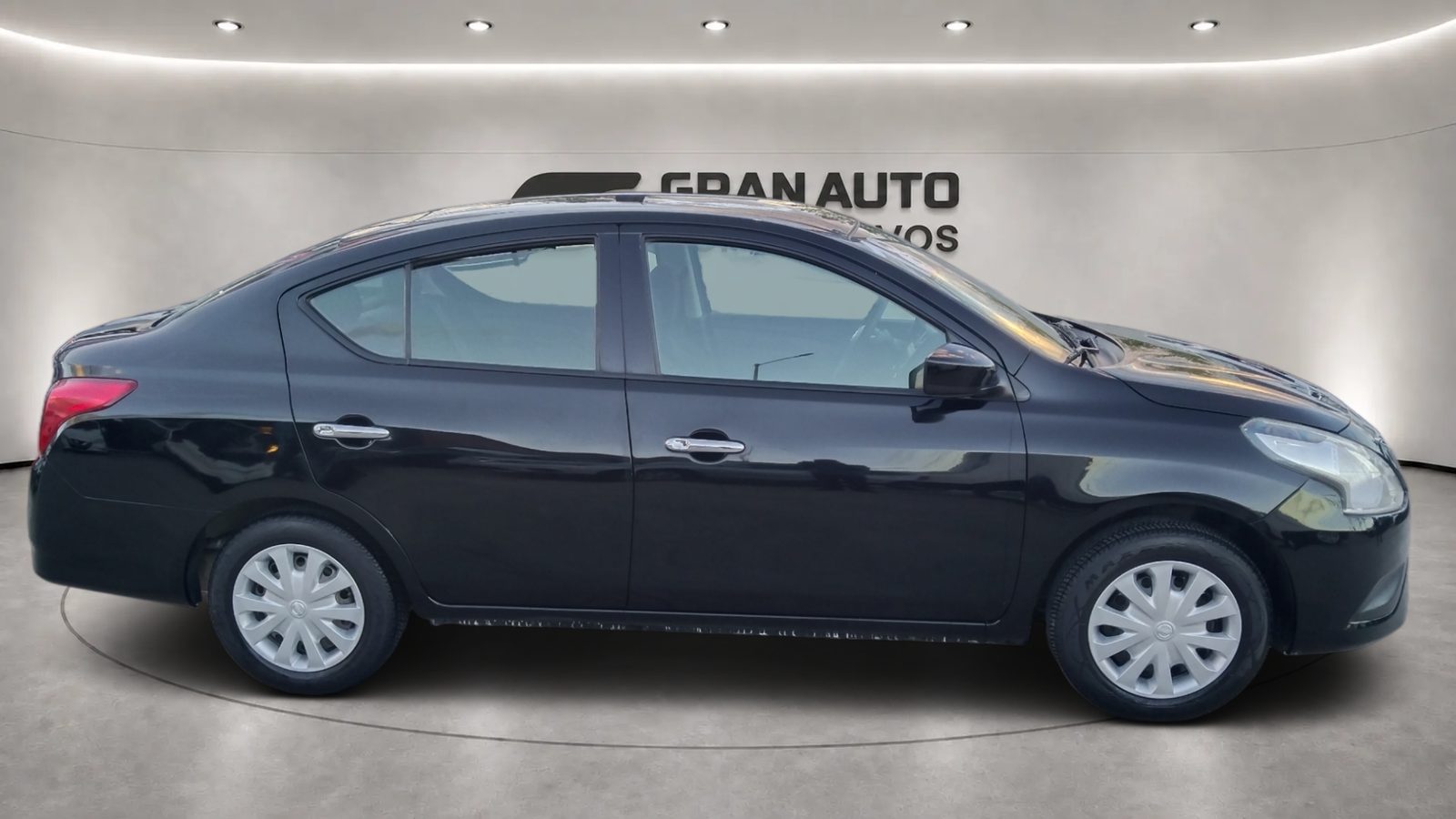 Nissan Versa Sense 2018
