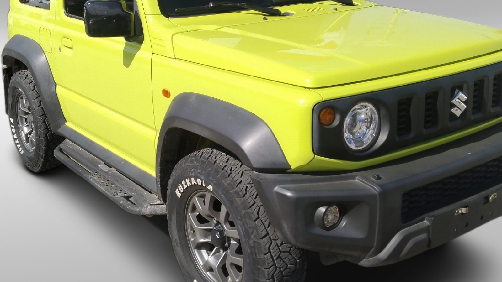 Suzuki Jimny GLX 1.5L MT 2023