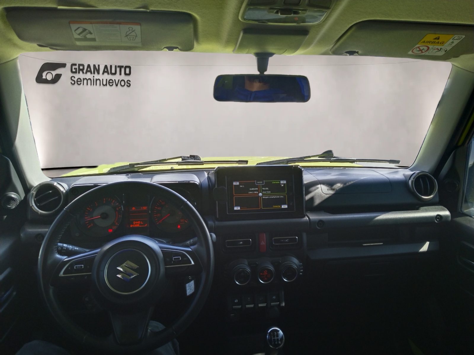 Suzuki Jimny GLX 1.5L MT 2023